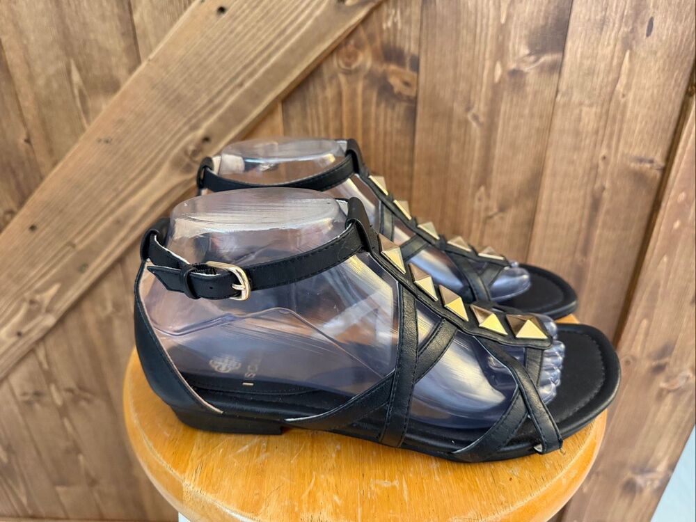 Isola Women’s Black Studded Gladiator Sandals Size 7.5M